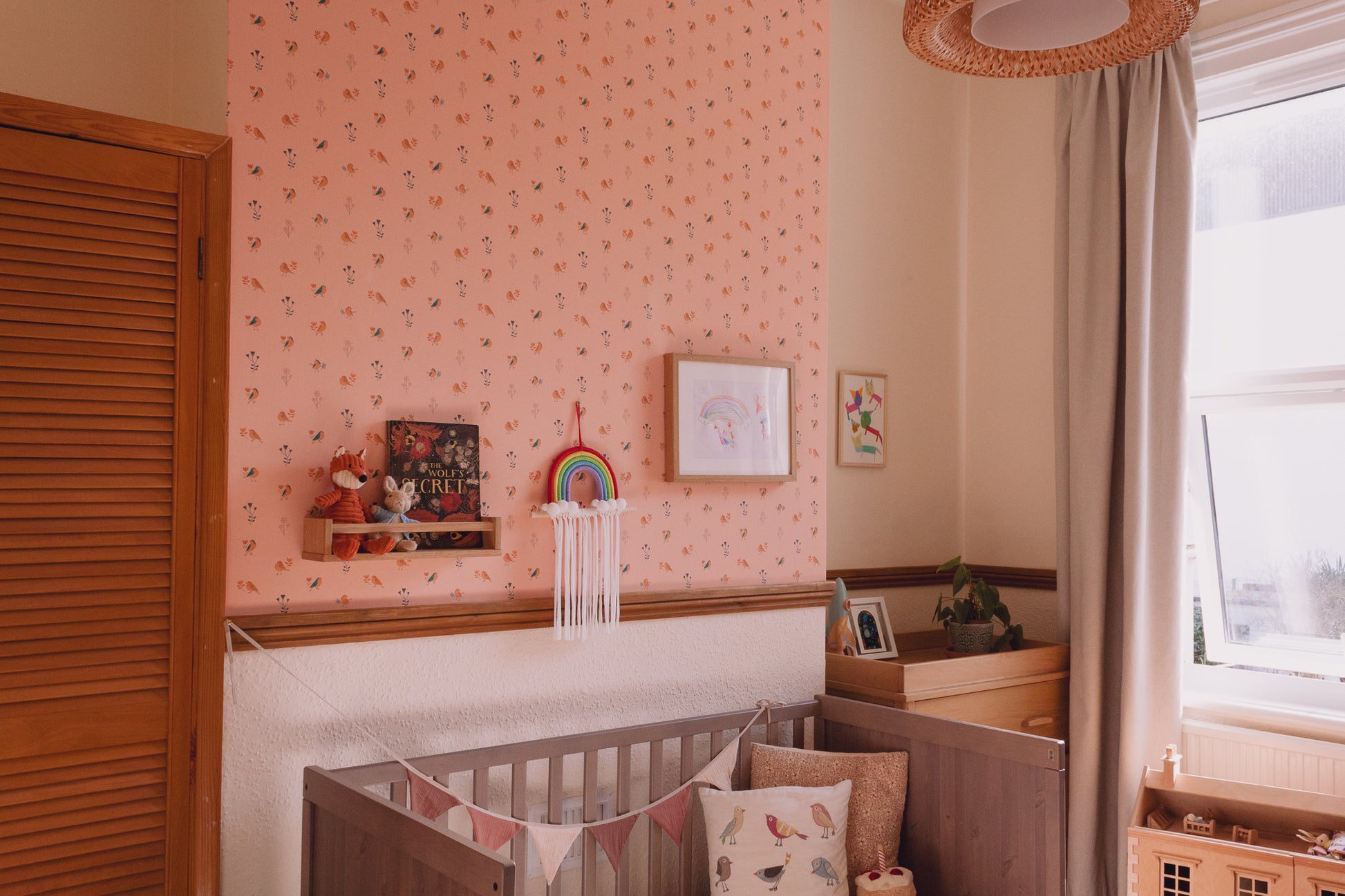 Earthy Japandi children's bedroom featuring natural textures